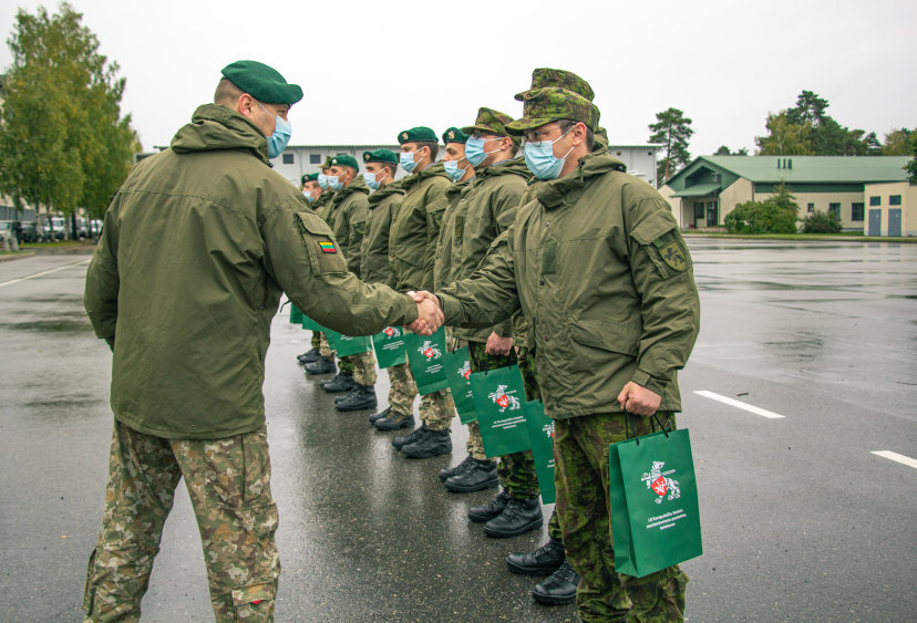 Vaidoto batalione baigėsi penkias savaites trukę parengtojo rezervo karių mokymai