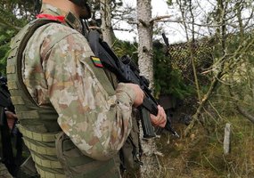 Karaliaus Mindaugo husarų bataliono kariai dalyvavo pratybose Danijoje  „Brave Lion 2021“ - 5