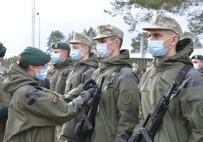 Lietuvos valstybei prisiekė per 600 karių - 11