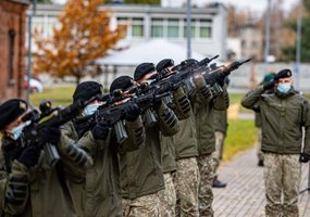 Lietuvos valstybei prisiekė per 600 karių - 5
