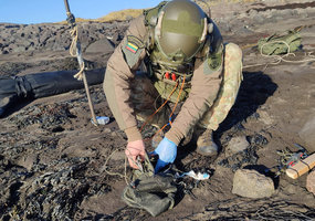 Lithuanian military personnel attend explosive ordnance disposal exercise in Iceland - 9