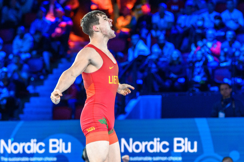 Krašto apsaugos savanorių pajėgų karys – pasaulio imtynių čempionato prizininkas