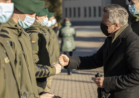Lietuvos karių būrys išlydėtas į NATO misiją Irake - 6
