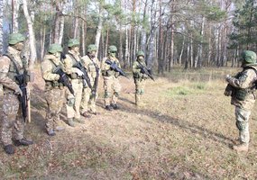 Ukrainos kariams įteikti tarptautinio instruktoriaus kurso pažymėjimai - 2
