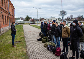 Mokymų ciklą pradeda Lietuvos kariuomenės rezervo kariai - 1