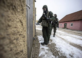 Karo inžinierių išbandymas tarptautinėse pratybose  - 1