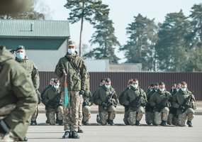 Lietuvai Mokomajame pulke prisiekė jaunieji kariai - 2