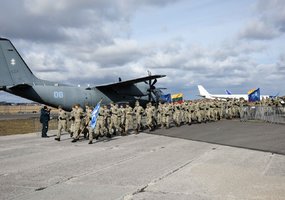 Pagarbos bėgimu Runway Run 2022 pažymėtas Lietuvos įstojimas į NATO - 4