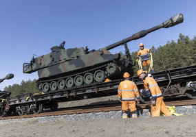 U.S. Paladin reinforcement arrives in Lithuania - 4