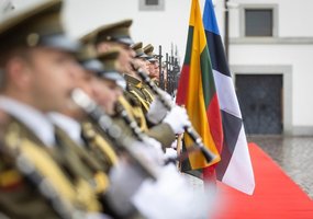 Lietuvos ir Estijos kariuomenių vadai aptarė bendrus gynybos projektus - 1