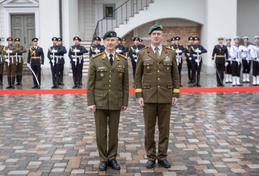 Lithuanian and Estonian Chiefs of Defence discussed joint defence projects
