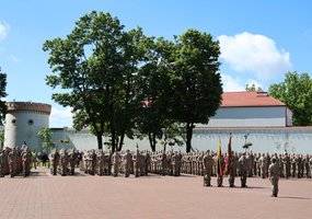 Ginti Lietuvos laisvę prisiekė apie 1000 karių - 11