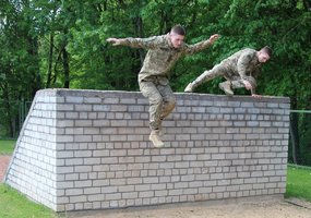 Course for Ukrainian servicemembers wrapped at the Lithuanian Armed Forces School  - 1