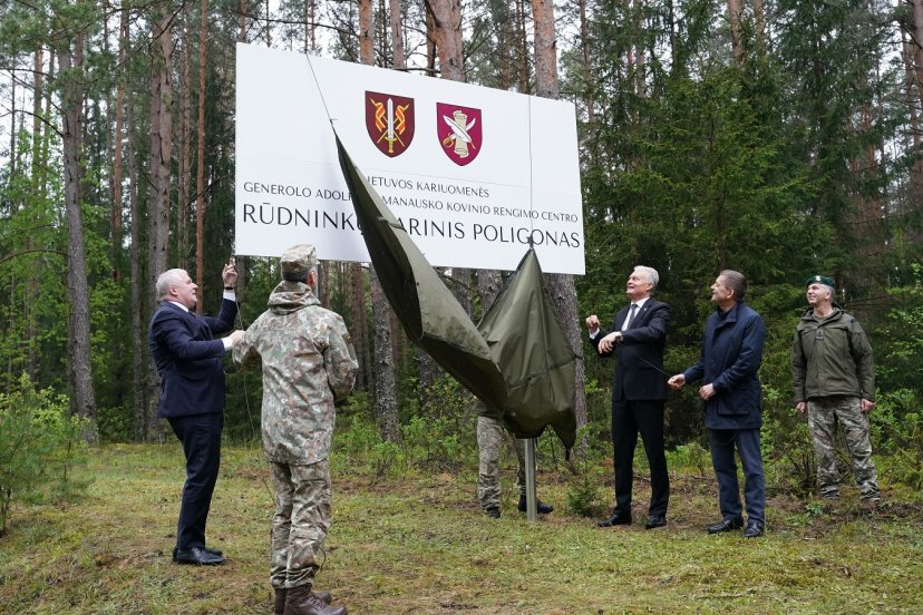 Atidarytas Rūdninkų karinis poligonas
