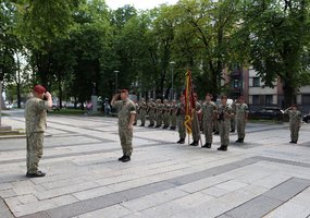 Kariai savanoriai prisiekė Vytauto Didžiojo karo muziejaus sodelyje - 2