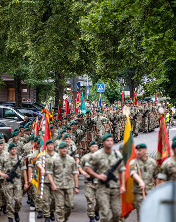 Sausumos pajėgų vadų pasikeitimo ceremonija