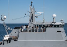 Lithuanian military pay tribute to the lost at sea - 7