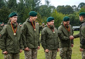 Atnaujintose Logistikos valdybos žaidynėse nugalėjo Vytenio bataliono kariai - 7