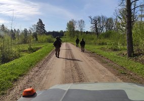 Šiaurės rytų Lietuvoje vykstančiose pratybose „Tvirtas skydas 5” treniruojasi apie 900 karių - 1
