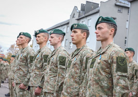 Iš misijos Irake grįžusiems kariams įteikti medaliai už pavyzdingą tarnybą ir pasiaukojimą - 6