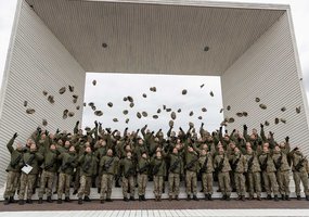 Kariai savanoriai prisiekė prie paminklo Vyčio apygardos partizanams atminti - 8