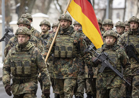 Lietuvos kariuomenė minėdama atkūrimo metines nepamiršo istorijos pamokų, karo Ukrainoje ir... - 7