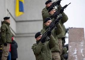 Lietuvos kariuomenė minėdama atkūrimo metines nepamiršo istorijos pamokų, karo Ukrainoje ir... - 21
