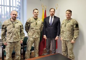 Kariuomenės dieną Seinuose pagerbtas žuvusių Lietuvos karių atminimas - 4
