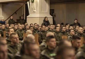 Kūčių išvakarėse tarnauti Lietuvai prisiekė per 300 karių - 2