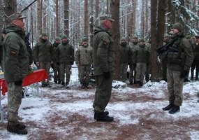 Žygiu Kazlų Rūdos miškuose jaunesnieji vadai pabaigė Puskarininkių karjeros I pakopos kursą - 3