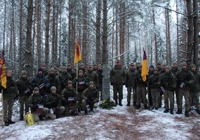 Žygiu Kazlų Rūdos miškuose jaunesnieji vadai pabaigė Puskarininkių karjeros I pakopos kursą - 10
