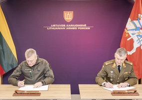 Lietuvos kariuomenė tęsia bendradarbiavimą su institucijomis, besirūpinančiomis valstybės saugumu - 7