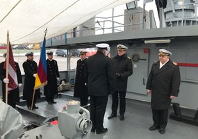 Lietuva perdavė Latvijai vadovavimą BALTRON laivų junginiui - 4