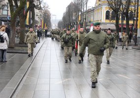 Lietuvos Respublikai prisiekė jaunesniųjų karininkų vadų mokymų klausytojai - 1
