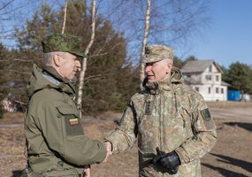 Aktyviojo rezervo kariai pradėjo kolektyvinių užduočių vykdymą - 7