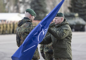 Tarnybą Lietuvoje pradėjo nauja NATO priešakinių pajėgų kovinės grupės rotacija - 6