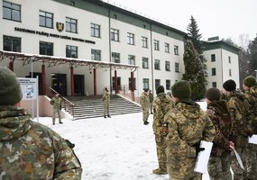Ukrainian troops complete course in Lithuania on the full-scale invasion anniversary - 10