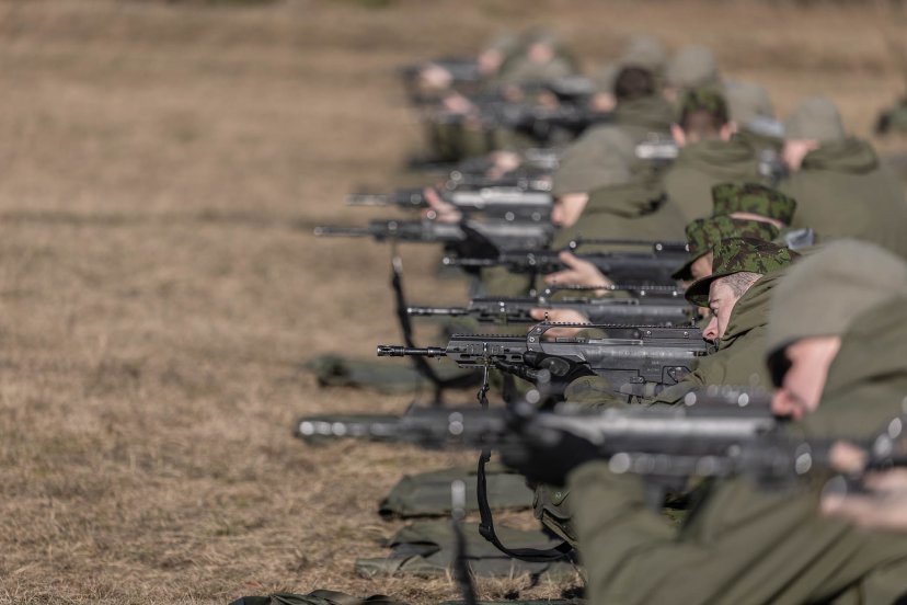 Aktyviojo rezervo kariai pradėjo kolektyvinių užduočių vykdymą