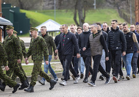 Inžinerijos batalione pradedami naujo modelio rezervo karių mokymai – rezervistams vadovaus... - 9
