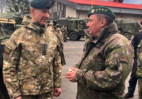 Sutarta dėl Lietuvos karių treniruočių Slovakijos poligonuose ir mokymo centruose - 1