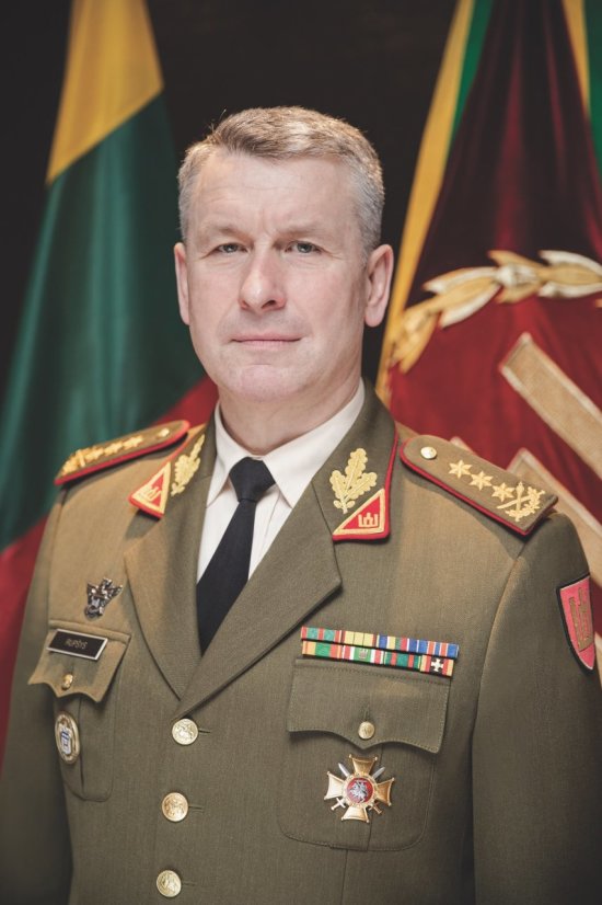 Chief of Defence visits Germany to meet with the newly appointed Inspector General of the...