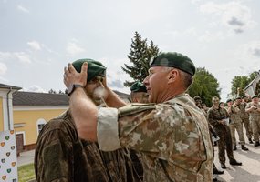 Karaliaus Mindaugo husarų batalionas paminėjo Panevėžio išvadavimo ir vėliavos dienos metines - 15