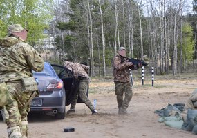 Tęsiasi Ukrainos karių rengimas - 4