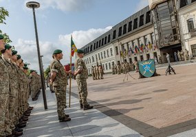 Karaliaus Mindaugo husarų batalionas paminėjo Panevėžio išvadavimo ir vėliavos dienos metines - 14
