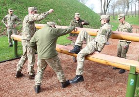 Lietuvos kariuomenės puskarininkiai sėkmingai baigė II pakopos kursą    - 2