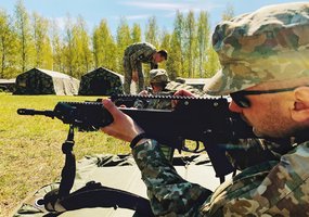Tarp Margirio batalione besitreniravusių rezervo karių – iš Sakartvelo atvykęs fotografas - 3