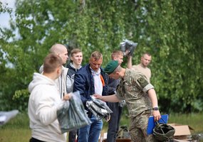 Lietuvos kariuomenės karinius vienetus papildė per 750 būsimųjų karių  - 13