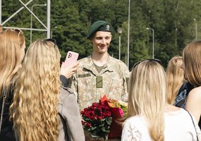 Beveik 900 NPPKT karių papildė Lietuvos kariuomenės rezervą - 29