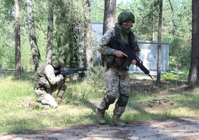 Ukrainos kariai pabaigė Tarptautinį instruktoriaus kursą - 1