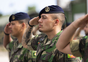 Išvykstančioms Portugalijos rotacinėms pajėgoms įteikti medaliai  - 4